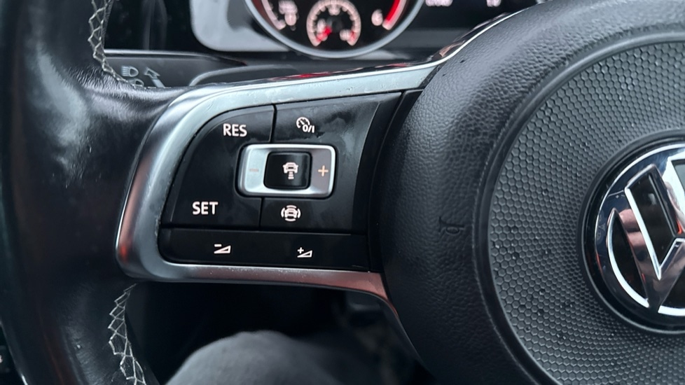 Used Volkswagen Golf 2020 for sale - 77055650: Photo 25