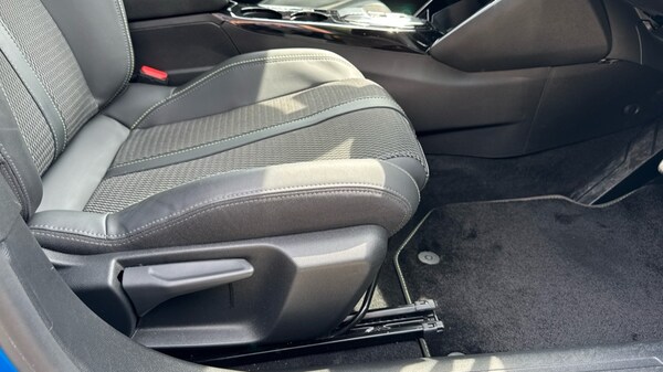 Used Peugeot 2008 2024 for sale - 75688542: Photo 34