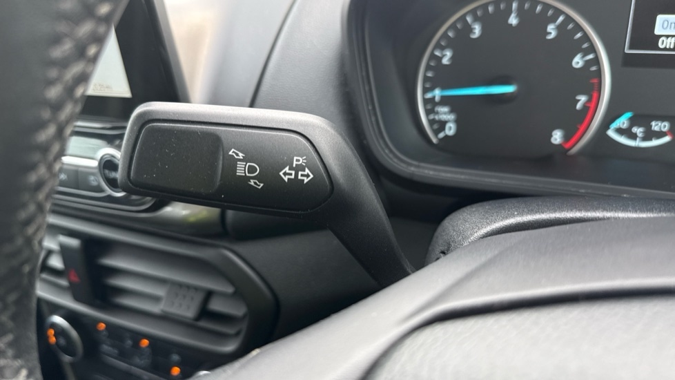 Used Ford Ecosport 2018 for sale - 76044184: Photo 24