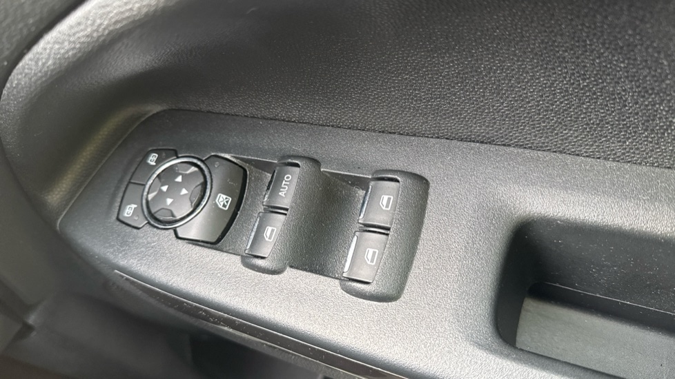 Used Ford Ecosport 2018 for sale - 76044184: Photo 34