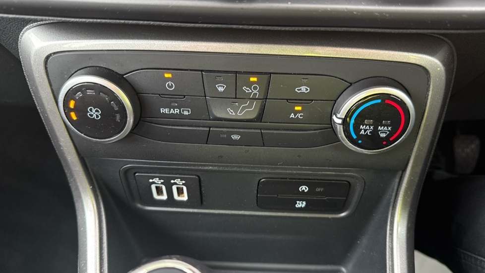 Used Ford Ecosport 2018 for sale - 76044184: Photo 35