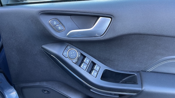 Used Ford Fiesta 2020 for sale - 76229152: Photo 30