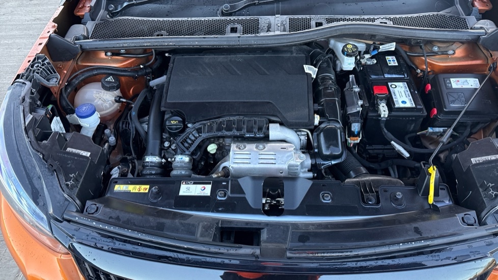 Used Peugeot 2008 2022 for sale - 76804190: Photo 16