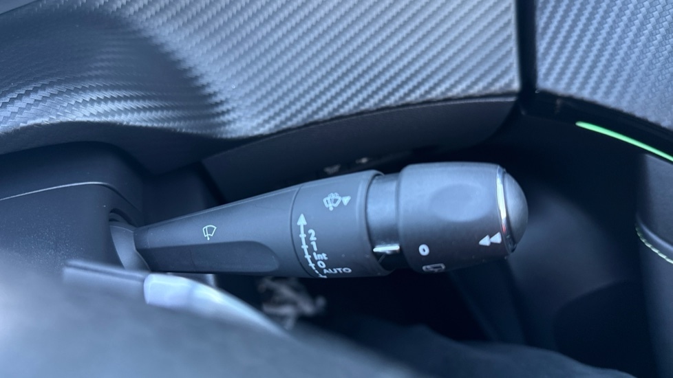 Used Peugeot 2008 2022 for sale - 76804190: Photo 25