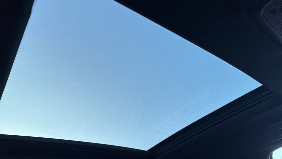 Used Peugeot 2008 2022 for sale - 76804190: Photo 32