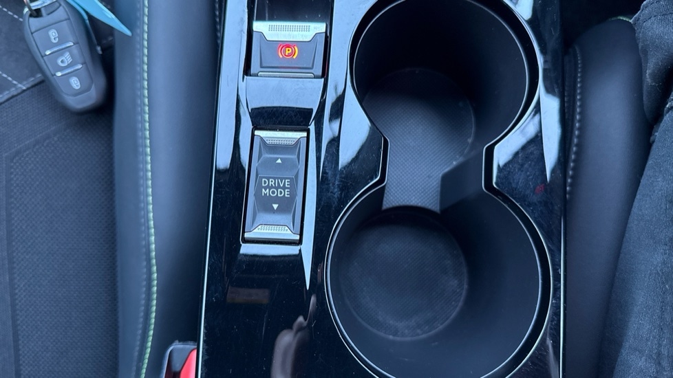 Used Peugeot 2008 2022 for sale - 76804190: Photo 39