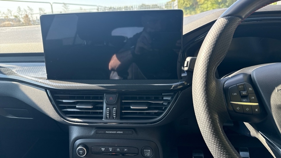 Used Ford Focus 2022 for sale - 76652438: Photo 12