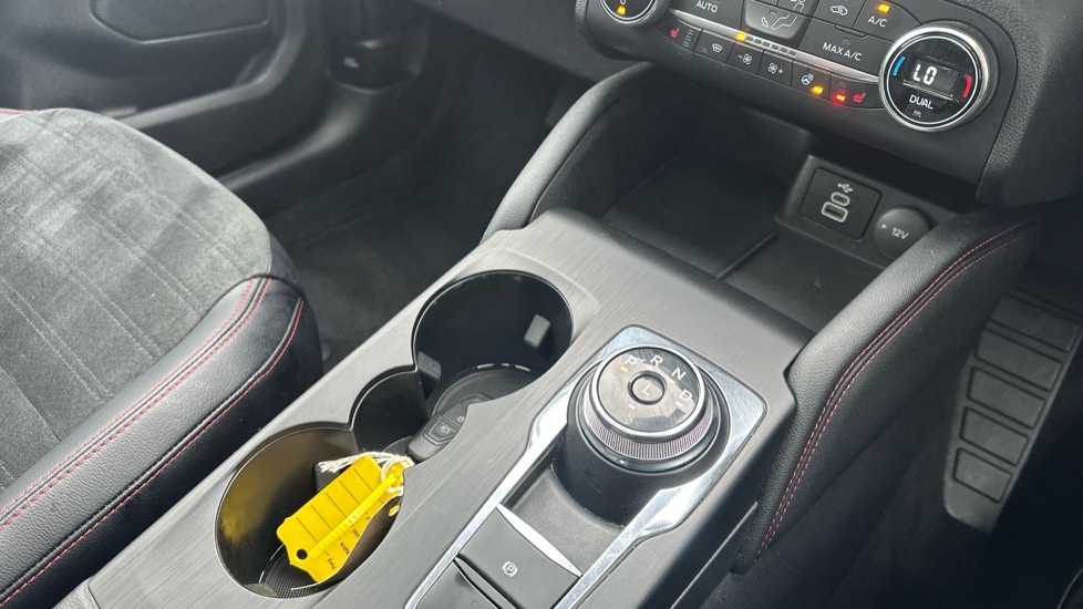 Used Ford Kuga 2022 for sale - 76575074: Photo 26