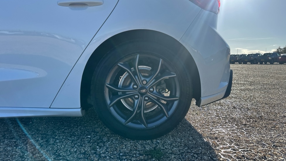 Used Ford Focus 2022 for sale - 76372970: Photo 18