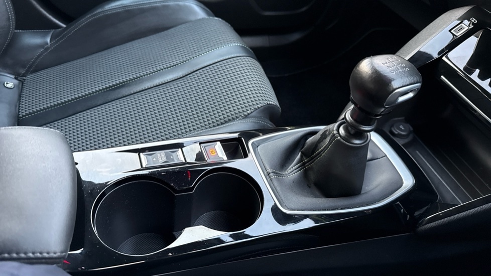 Used Peugeot 2008 2021 for sale - 76871164: Photo 30