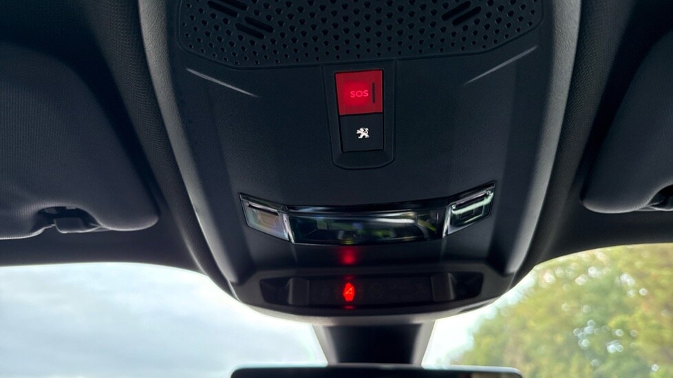 Used Peugeot 2008 2021 for sale - 76871164: Photo 41