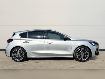 Used Ford Focus 2022 for sale - 75605770: Photo