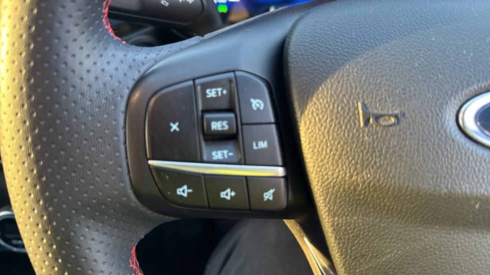Used Ford Kuga 2022 for sale - 76086776: Photo 25