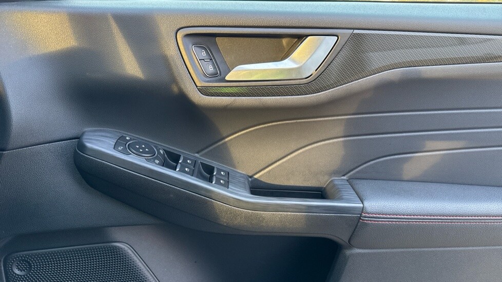 Used Ford Kuga 2022 for sale - 76086776: Photo 32