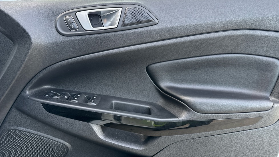 Used Ford Ecosport 2020 for sale - 77010425: Photo 28