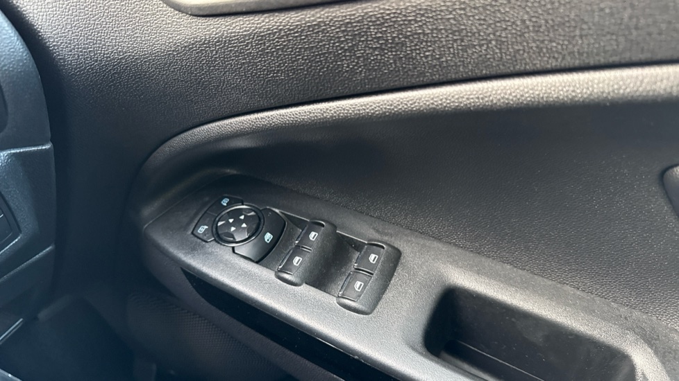 Used Ford Ecosport 2020 for sale - 77010425: Photo 37