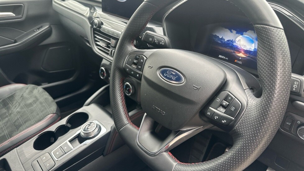 Used Ford Kuga 2023 for sale - 76099952: Photo 12