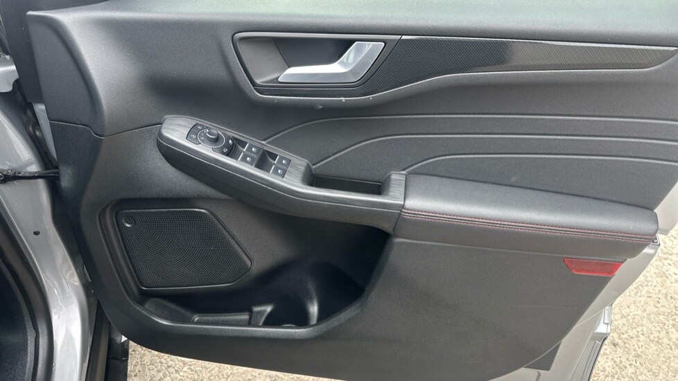 Used Ford Kuga 2023 for sale - 76099952: Photo 31