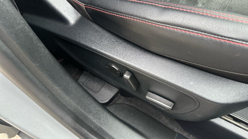 Used Ford Kuga 2023 for sale - 76099952: Photo 37