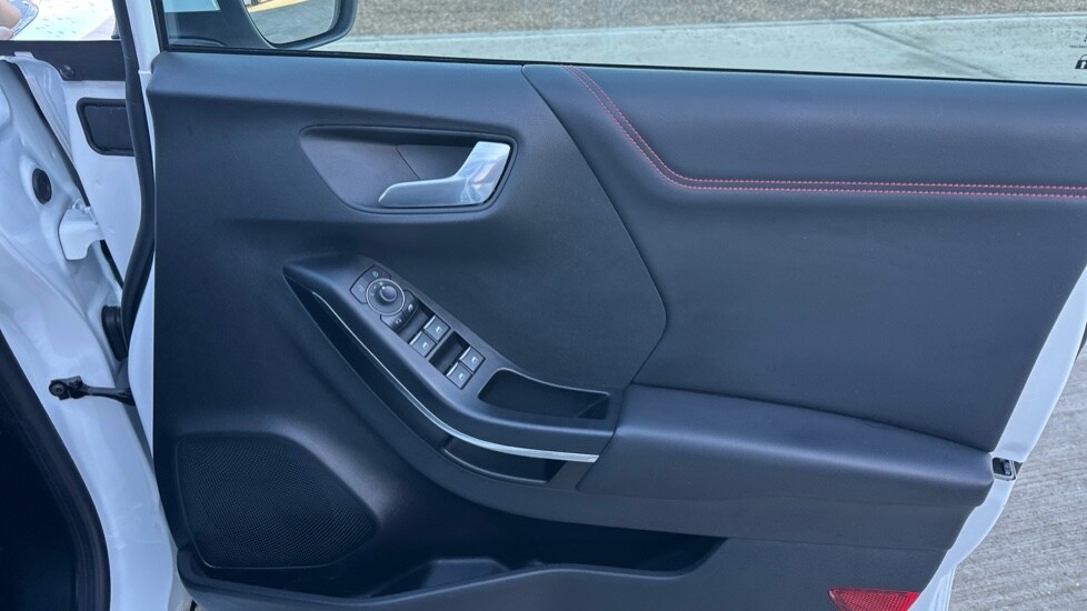 Used Ford Puma 2023 for sale - 76873037: Photo 29