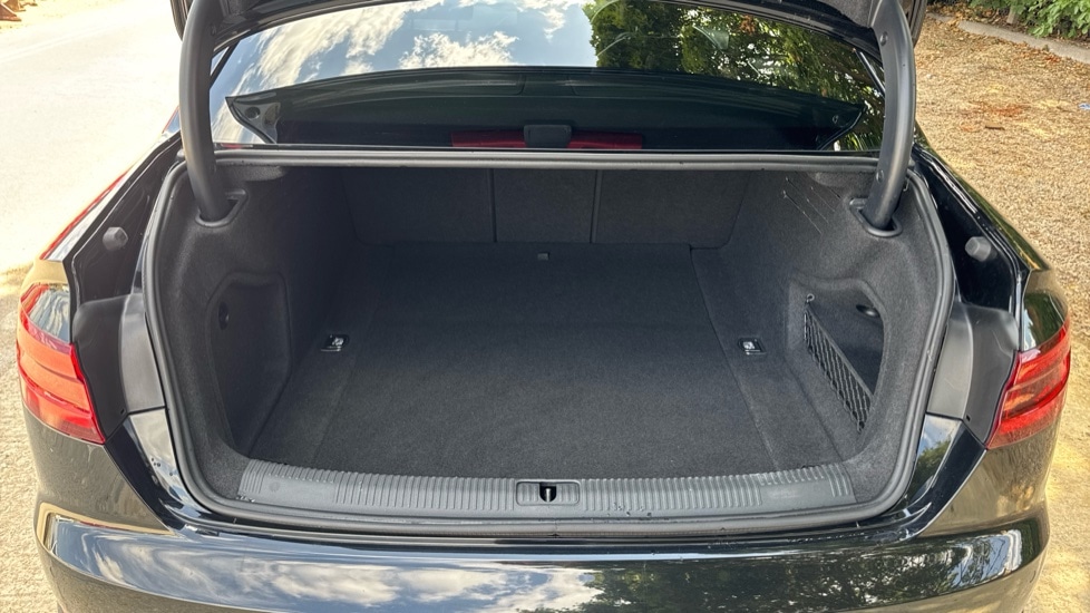Used Audi A4 2018 for sale - 76124295: Photo 15