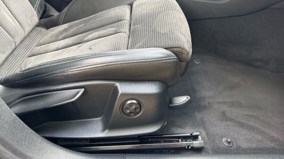 Used Audi A4 2018 for sale - 76124295: Photo 34