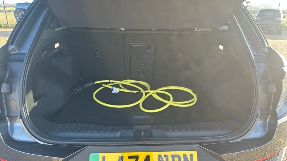 Used Ford Explorer 2024 for sale - 76873396: Photo 15