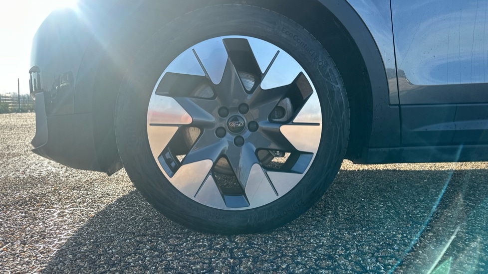 Used Ford Explorer 2024 for sale - 76873396: Photo 19