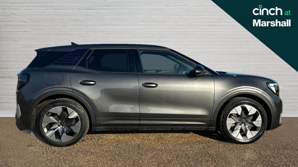 Used Ford Explorer 2024 for sale - 76873396: Photo 2