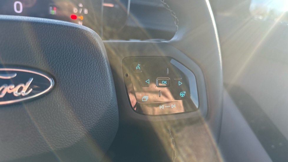 Used Ford Explorer 2024 for sale - 76873396: Photo 21