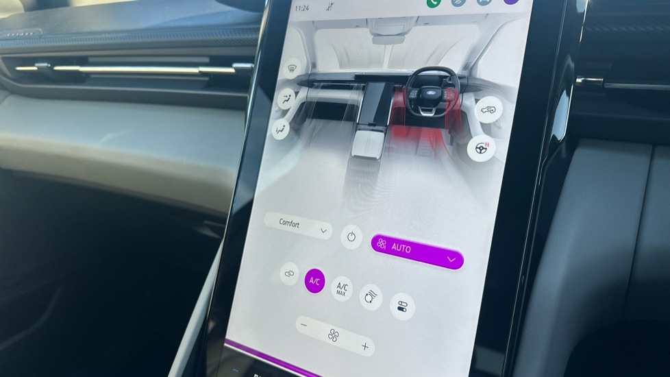 Used Ford Explorer 2024 for sale - 76873396: Photo 28