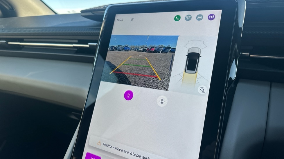 Used Ford Explorer 2024 for sale - 76873396: Photo 30