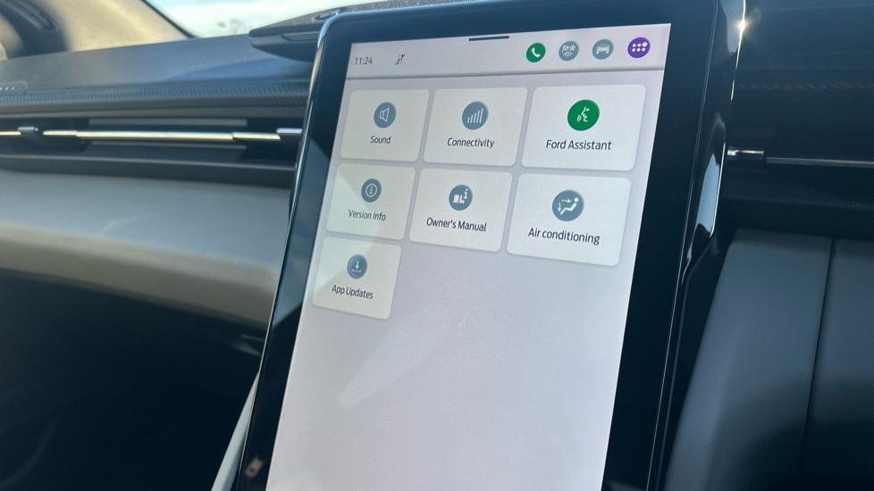 Used Ford Explorer 2024 for sale - 76873396: Photo 37