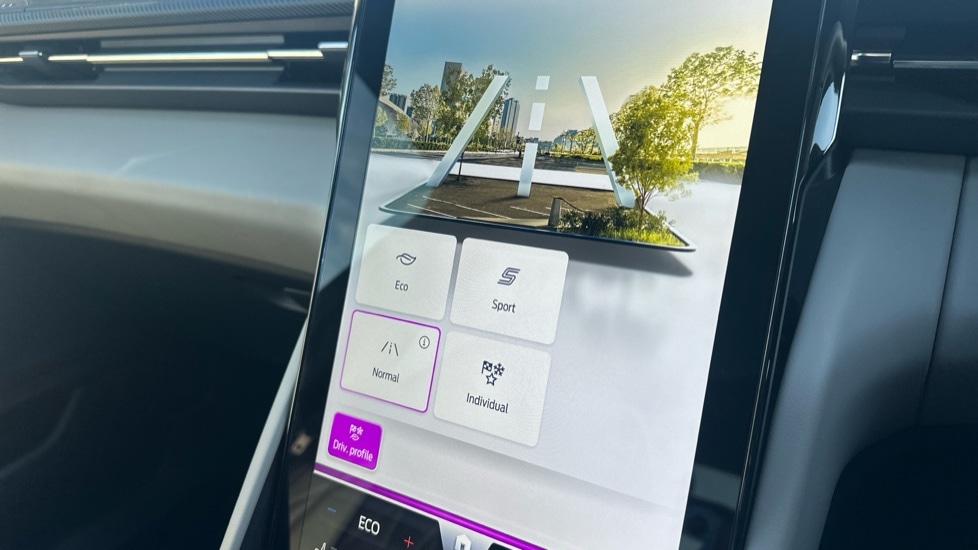 Used Ford Explorer 2024 for sale - 76873396: Photo 39