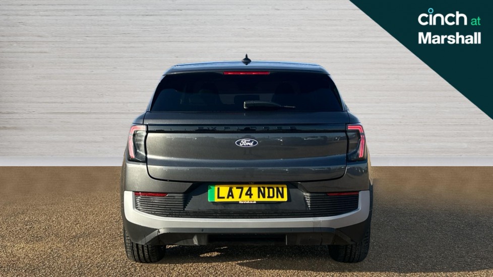 Used Ford Explorer 2024 for sale - 76873396: Photo 4