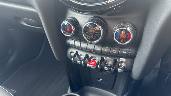 Used MINI Hatch 2021 for sale - 75465947: Photo 33