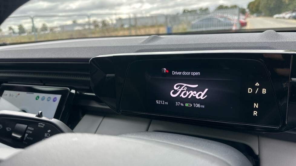 Used Ford Explorer 2024 for sale - 75465887: Photo 13