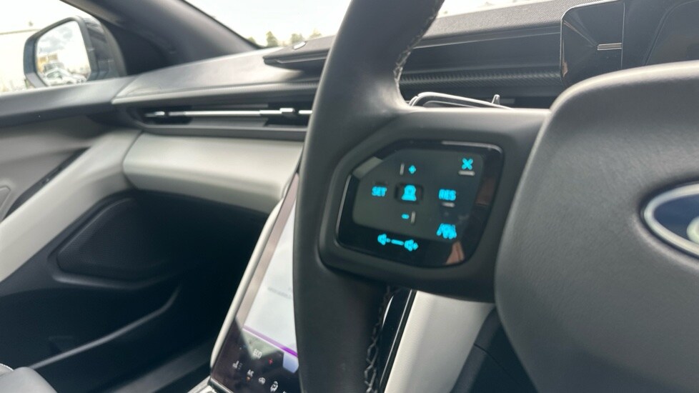 Used Ford Explorer 2024 for sale - 75465887: Photo 22
