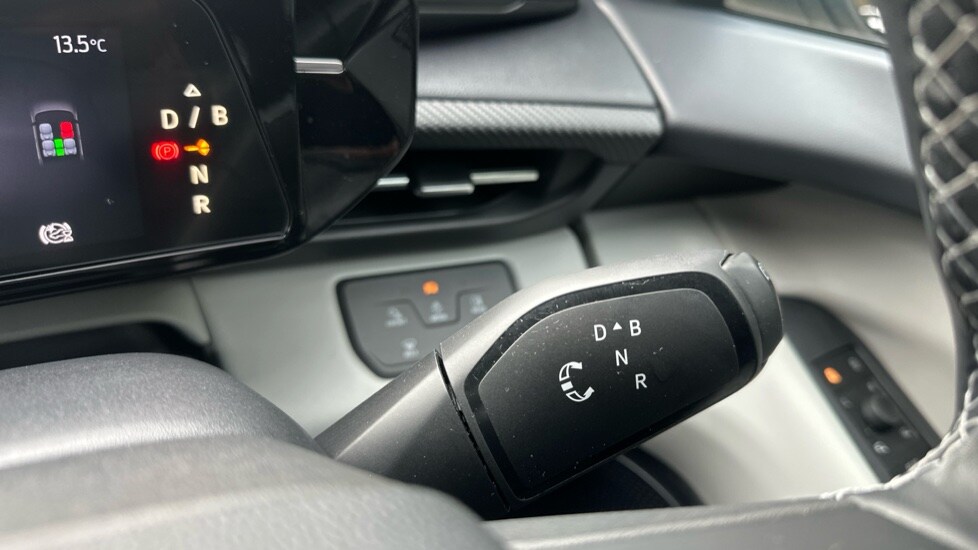 Used Ford Explorer 2024 for sale - 75465887: Photo 23