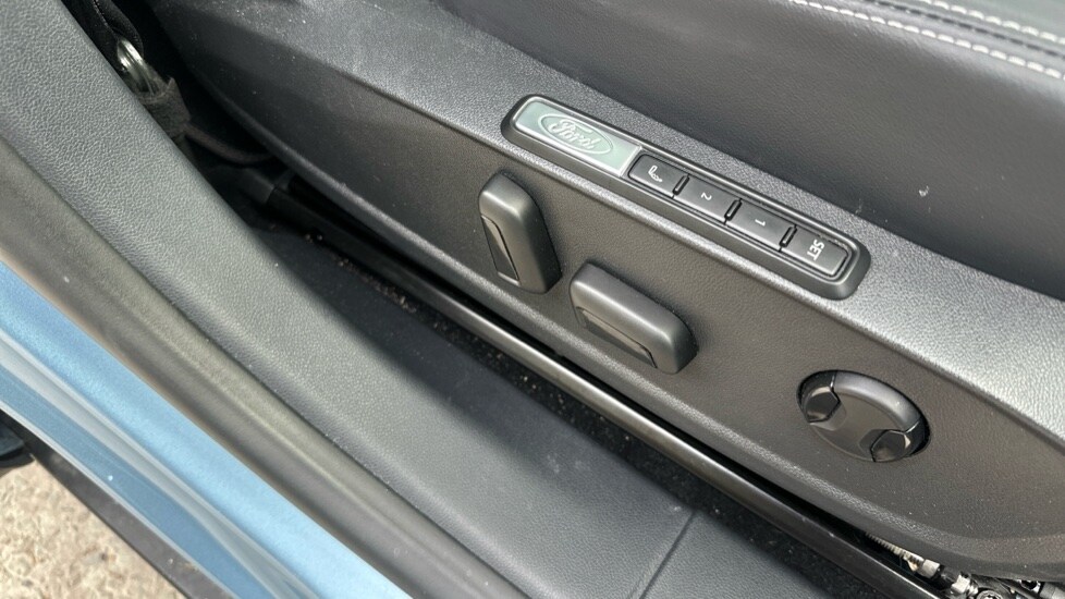 Used Ford Explorer 2024 for sale - 75465887: Photo 34