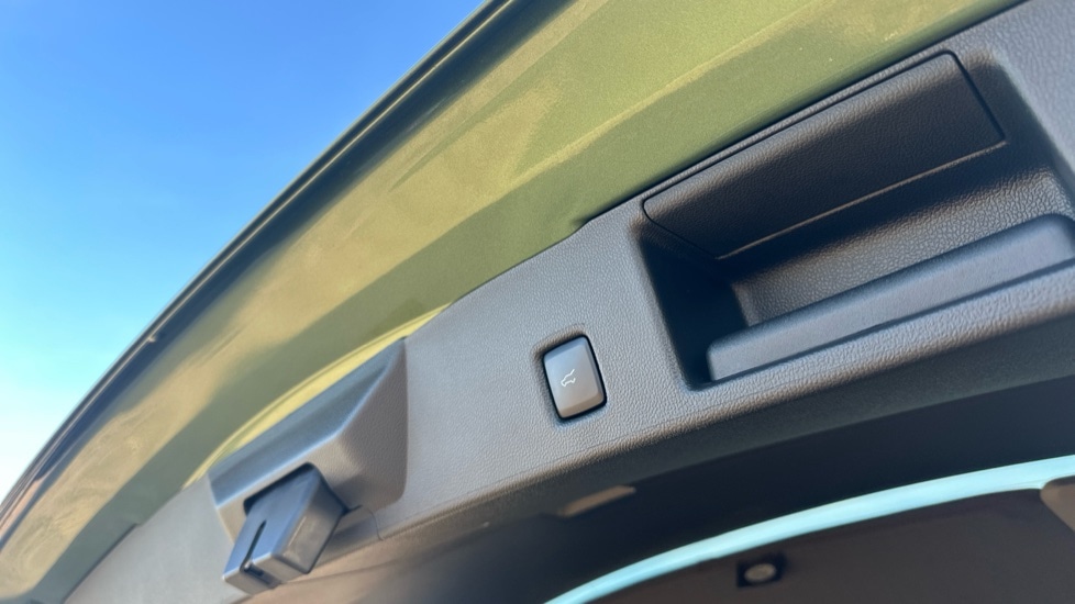 Used Ford Kuga 2025 for sale - 76921878: Photo 15