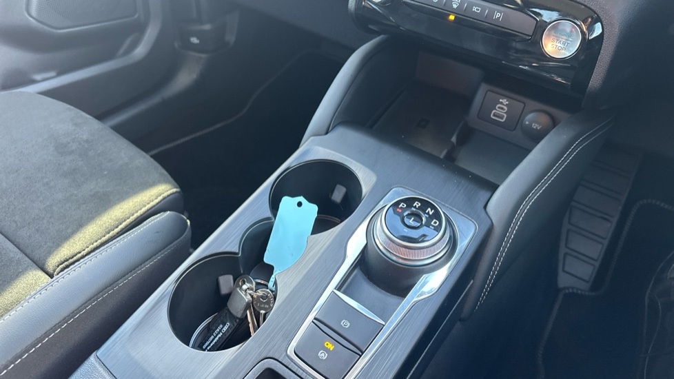 Used Ford Kuga 2025 for sale - 76921878: Photo 26