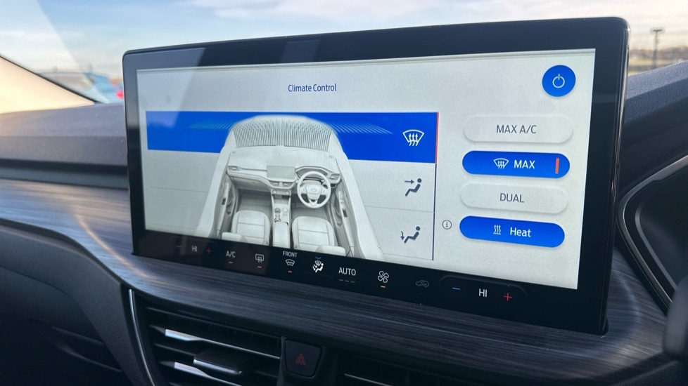 Used Ford Kuga 2025 for sale - 76921878: Photo 28