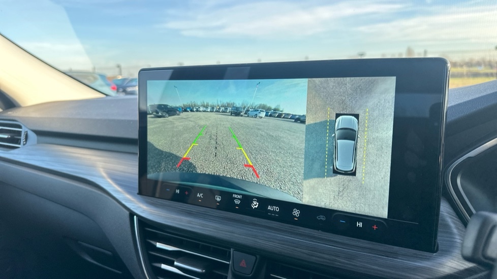 Used Ford Kuga 2025 for sale - 76921878: Photo 30