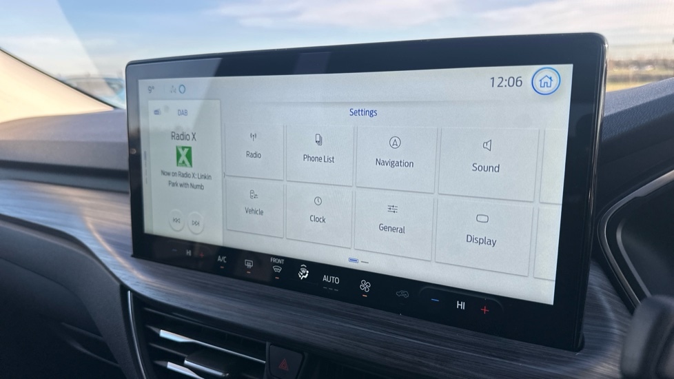 Used Ford Kuga 2025 for sale - 76921878: Photo 36