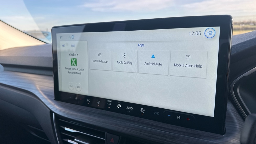 Used Ford Kuga 2025 for sale - 76921878: Photo 39