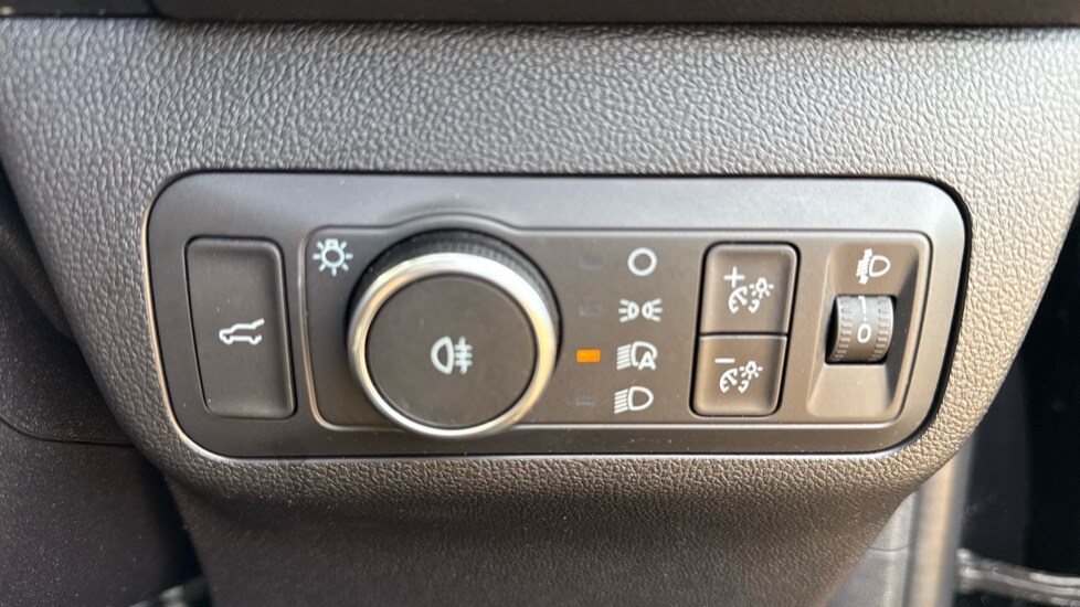 Used Ford Kuga 2024 for sale - 75828974: Photo 21