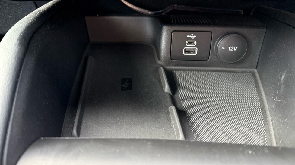 Used Ford Kuga 2024 for sale - 75828974: Photo 39