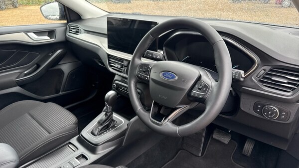 Used Ford Focus 2024 for sale - 76116723: Photo 9