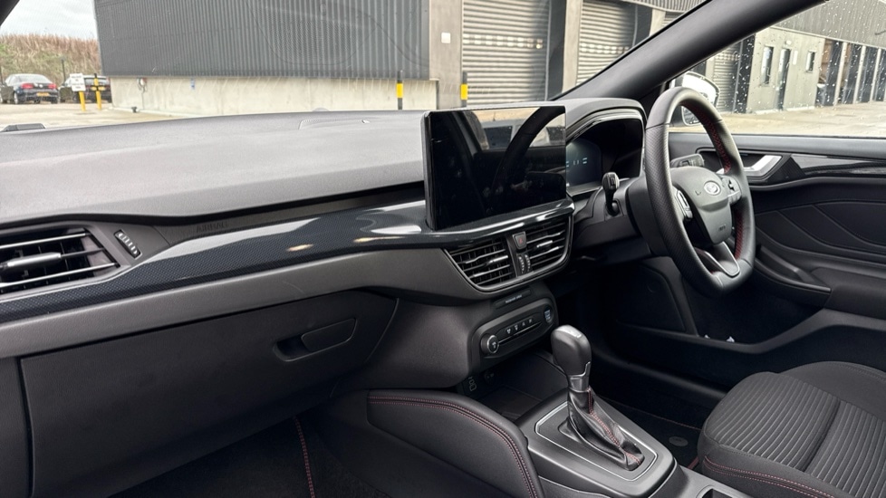 Used Ford Focus 2025 for sale - 76901521: Photo 10